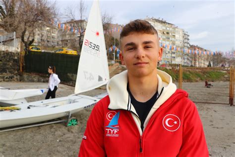 Türkiye şampiyonu yelkenciler milli takımla yeni başarılara imza atmak istiyor - Son Dakika Haberleri